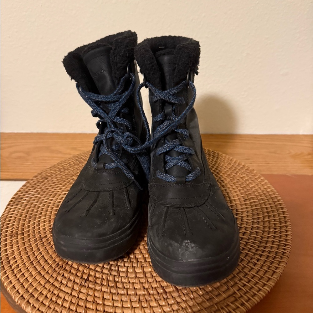 Merrell Black Boots‎ with Blue Accents